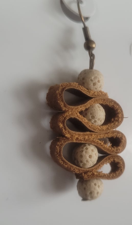 Leather and lava stones spiral earrings